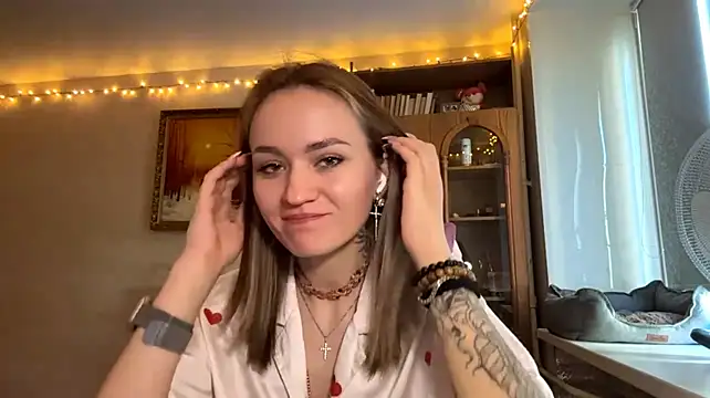 marisalewis Adlı Modelin Canlı XXX Sohbeti
