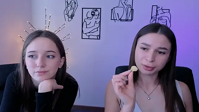 Chat +18 de flora_ri ao vivo