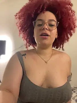 Leyah__'s Live XXX Chat