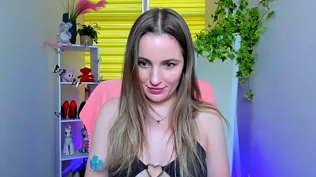 Mila-moon's Live XXX Chat