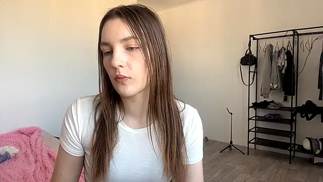 JuleCawood Adlı Modelin Canlı XXX Sohbeti