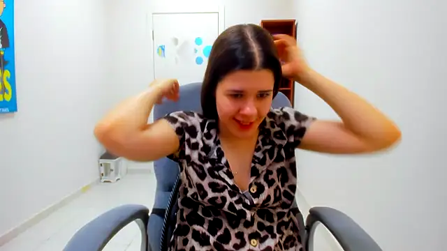Joannia Chat XXX live