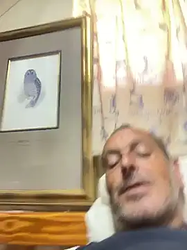 GeldenKuy's Live XXX Chat