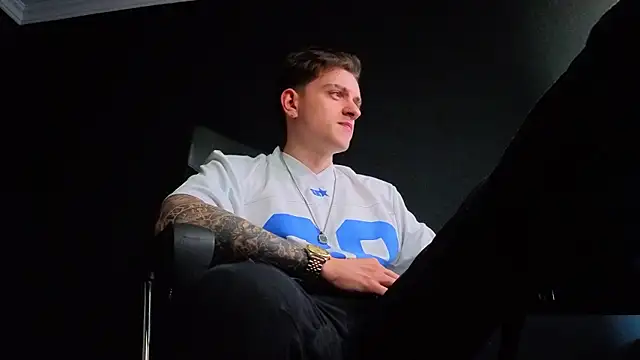 FelixStarkk Live XXX-Chat