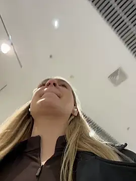 Živý XXX chat SashaCatt