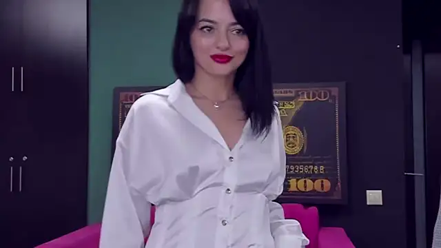 Chat +18 de BellaRowan ao vivo
