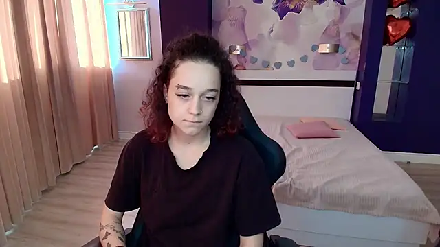EmiliaMilsi Live XXX-chat