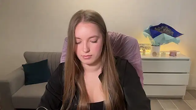 Chat +18 de EvaMaddison ao vivo