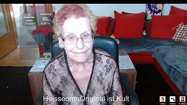 HeisseomaOriginal's Live XXX Chat
