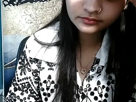 XXX chat uživo modela wow_nisha_sem