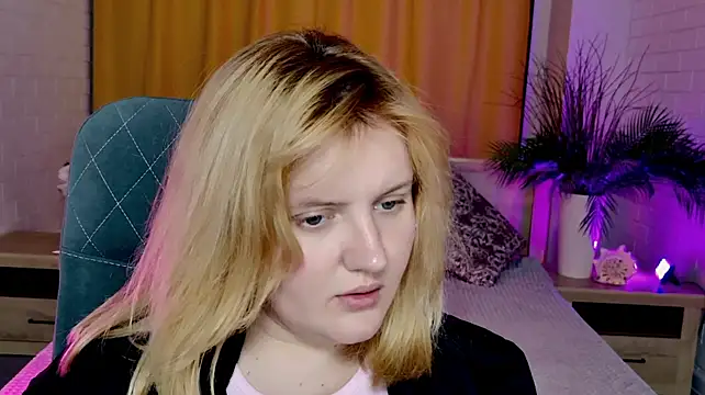 Czat XXX na żywo – KathyBriggs