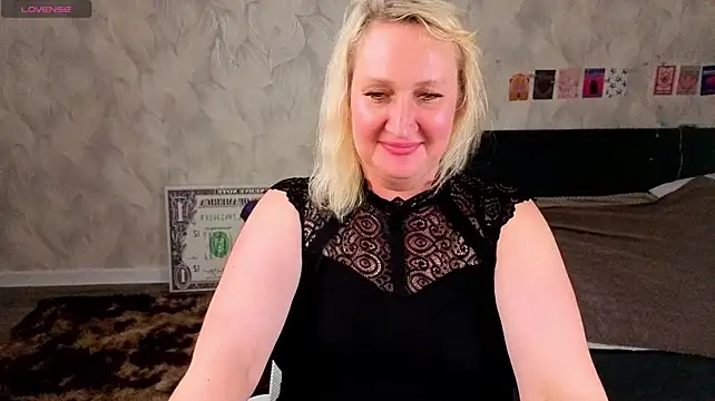 XXX chat uživo modela Lillit_Fabia