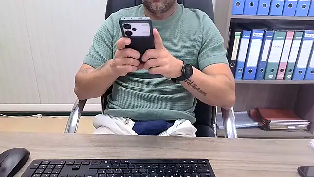 Chat XXX en directo de Evasionee
