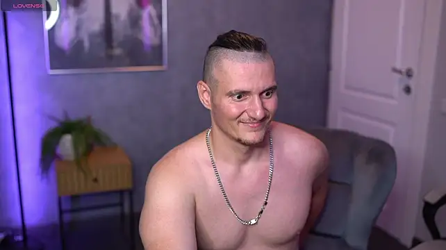Alex_Wilde Webcam show