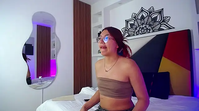 Scarlet_Monrroe 现场XXX聊天