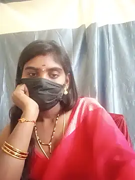 Keerthi_143's Live XXX Chat