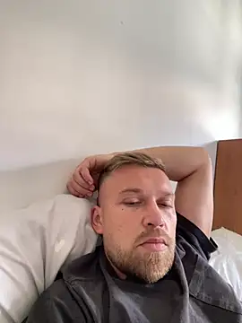 ghsdfhsf Chat XXX live