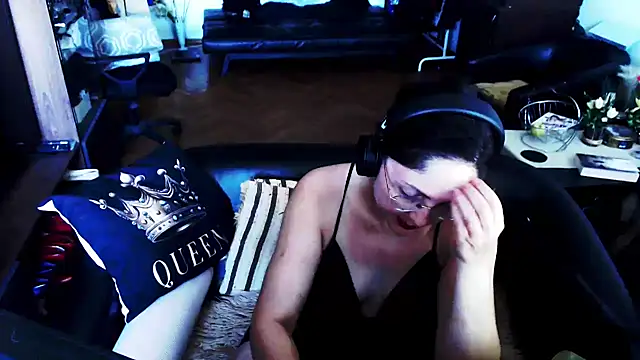 Imperatriza élő XXX-chatje