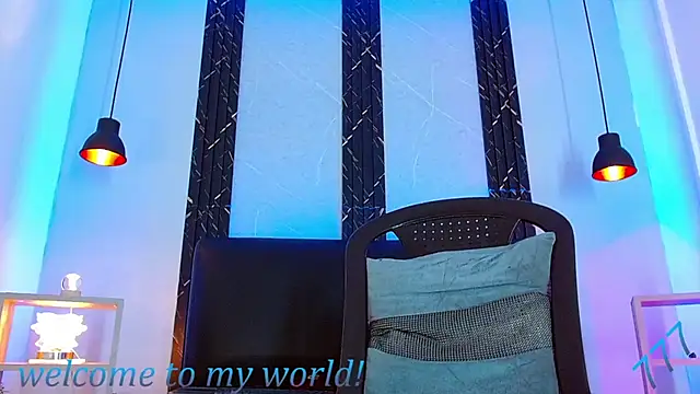 Erick_Wall Live XXX Chat