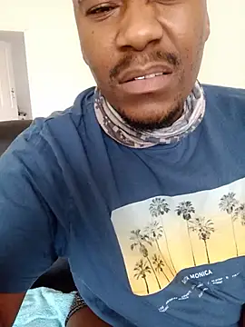 צ'אט XXX בשידור חי של YellowBoneDick20xxx