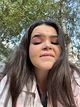 SnowWhiteSin live XXX chat