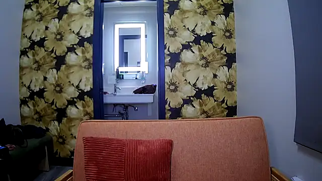 Czat XXX na żywo – kikikitti