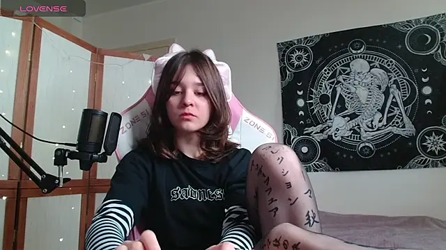 Mysterious_Toy Live XXX-Chat