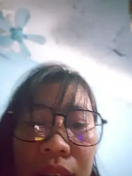 Aywa90's Live XXX Chat