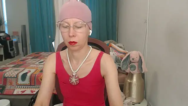 LuxuryNika's Live XXX Chat