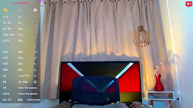 alexsandra_kiss Show Webcam