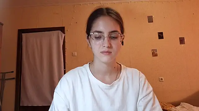 Katelemon – Naživo XXX chat