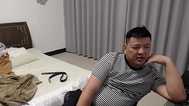 Chatroom XXX en direct de zhang1118