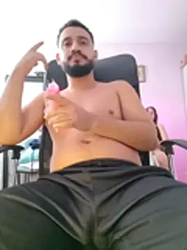 Онлайн чат XXX BadboyX333