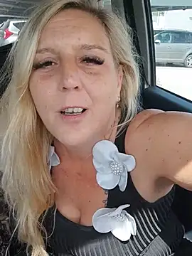 BecciDeluxe Live XXX-Chat