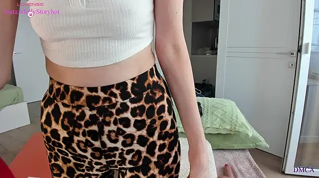 Czat XXX na żywo – MollyStory
