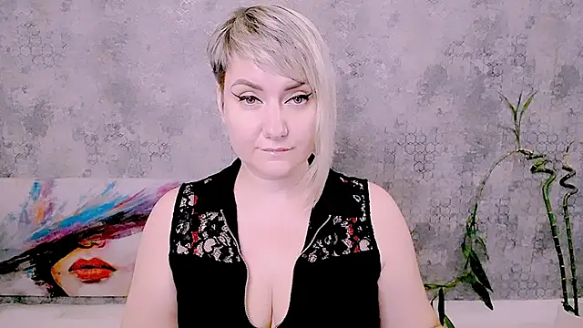 Czat XXX na żywo – Djullia