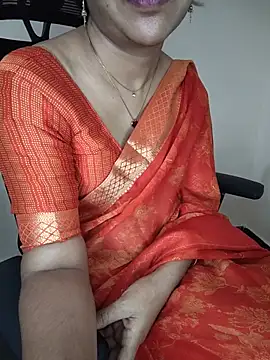 Cute-Smiely-Queen-Telugu's Live XXX Chat