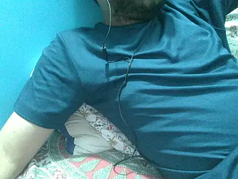 Precumboner live XXX chat