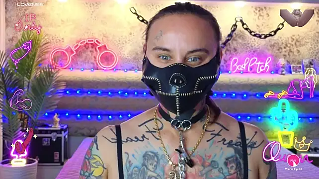 Cool_Freak_n Live XXX chat