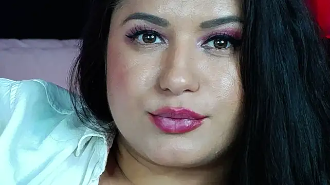 EssenaMonroe's Live XXX Chat