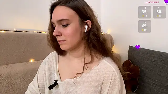 צ'אט XXX בשידור חי של AliKnop