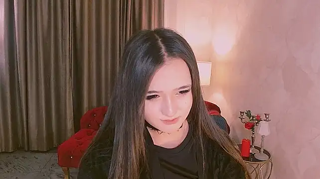 CasieMoon Adlı Modelin Canlı XXX Sohbeti