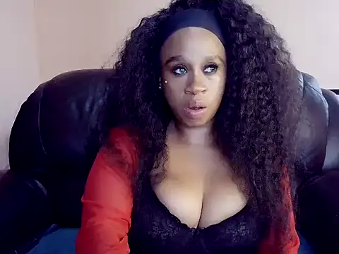 MissHolyCoxx – Naživo XXX chat