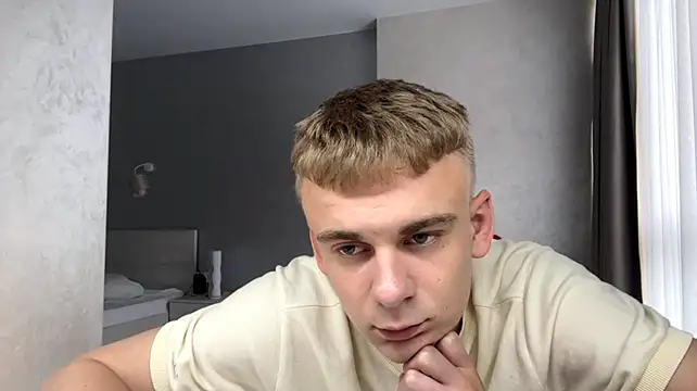 Živý XXX chat SoloFury