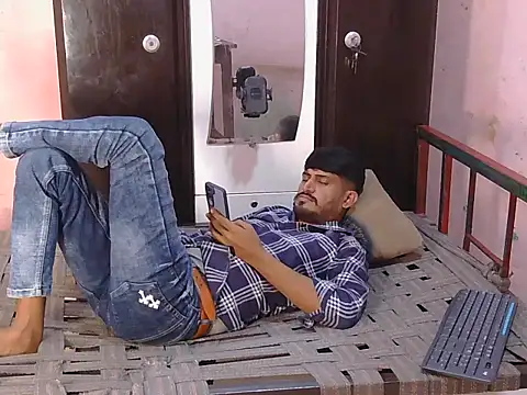 HotXKrish Live XXX-Chat