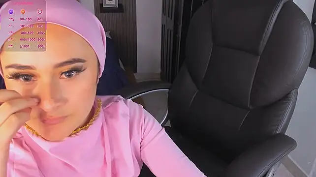 Safiya__ 现场XXX聊天