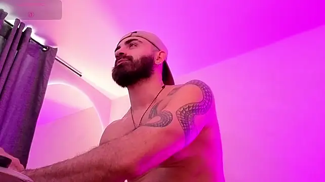 Jotace001 – Naživo XXX chat