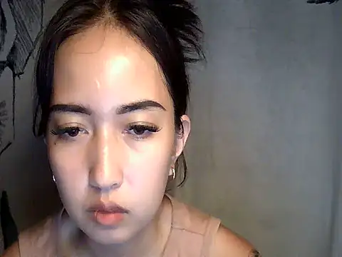 צ'אט XXX בשידור חי של XXnaughty_08XX