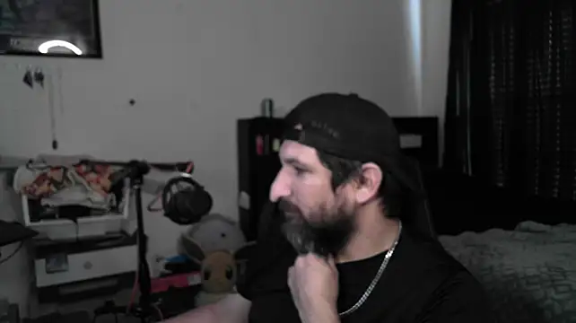DevilPup75_'s Live XXX Chat