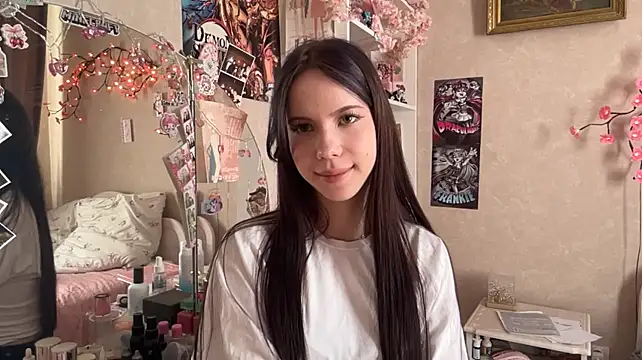 KamalaFlurry 现场XXX聊天